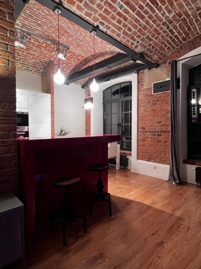 Loft Apartment By Letrent Zyrardow Exterior foto