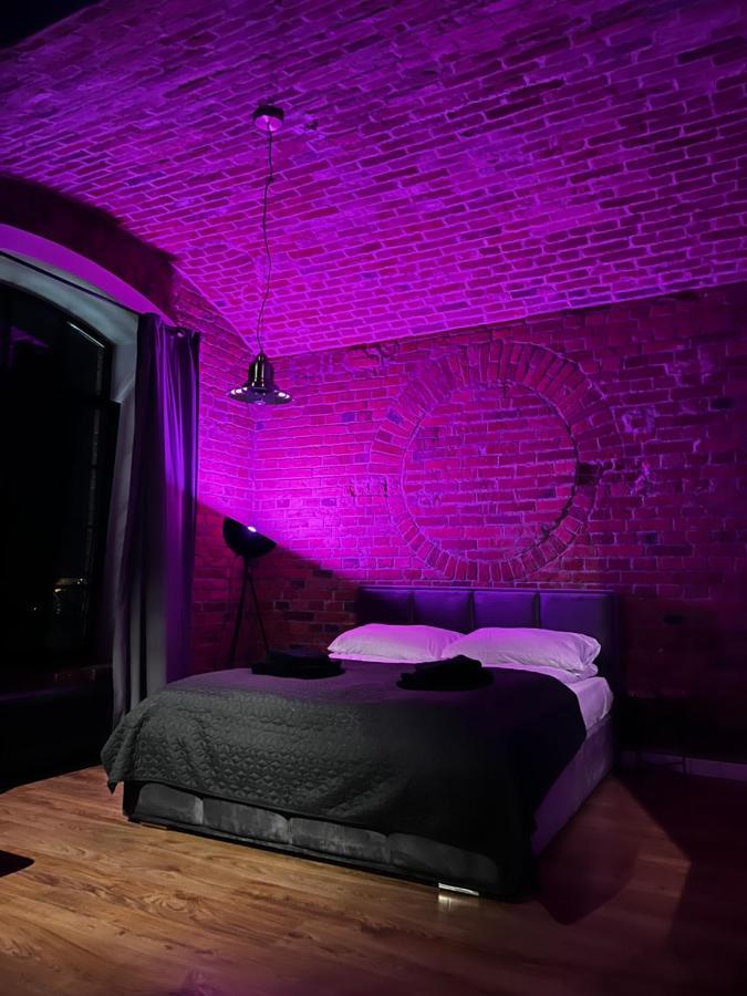 Loft Apartment By Letrent Zyrardow Exterior foto